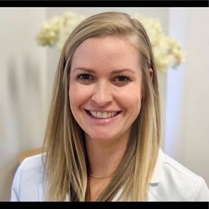 Meet your Posher, Jaclyn